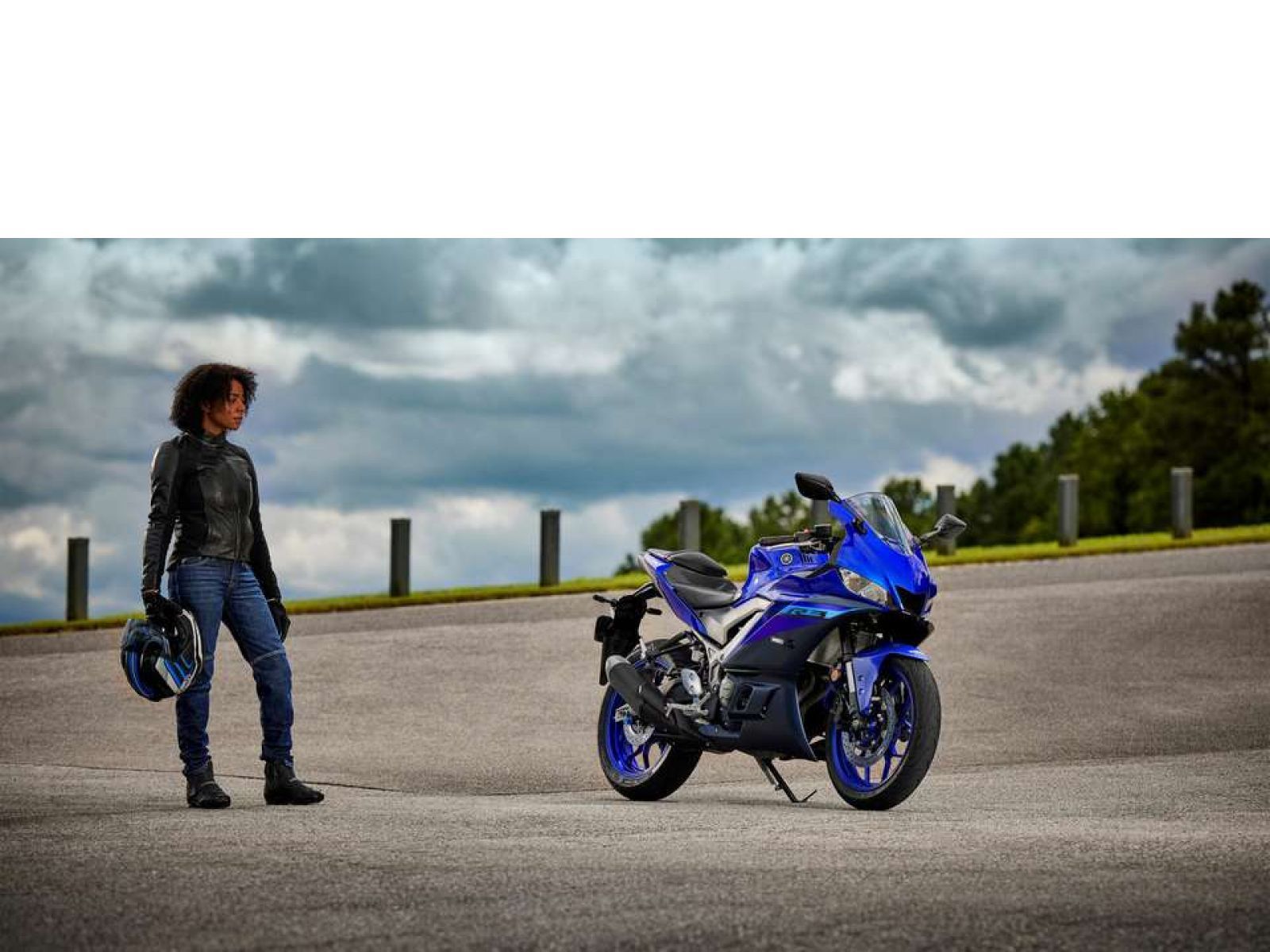 Мотоцикл YAMAHA R3 (Icon Blue) 2024